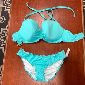 Victoria’s Secret Bikini, Mint Green, Size 36DD top and med bottom, Never worn